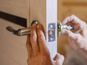 Poignée de porte impossible à enlever
